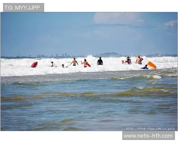 冲浪者天堂与海洋的激情碰撞探索无尽的浪潮与自由之旅