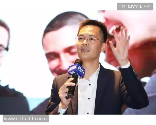 史鸿飞的成长之路:从平凡少年到杰出领袖的奋斗故事 史鸿飞的成长之路:从平凡少年到杰出领袖的奋斗故事